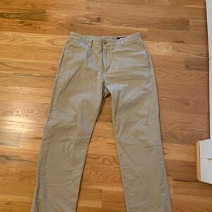 Vineyard Vines Men's Khaki Chinos